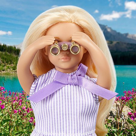 Mini doll with binoculars.