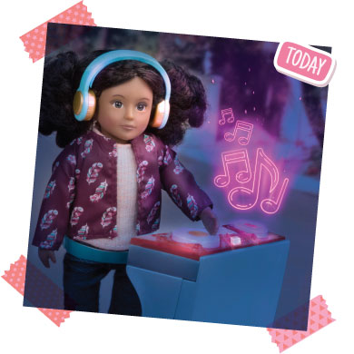 Mini doll DJ.