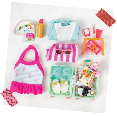 Mini doll accessories.